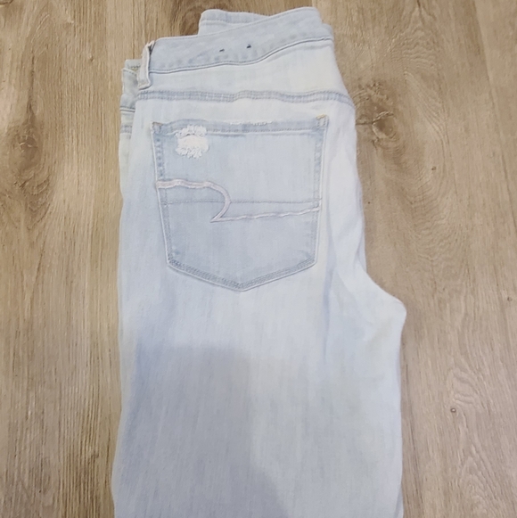 American Eagle Outfitters Light Blue Ripped Skinny Jeans - Picture 7 of 10